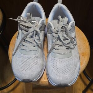 Reebok Light Gray Athletic Shoes
